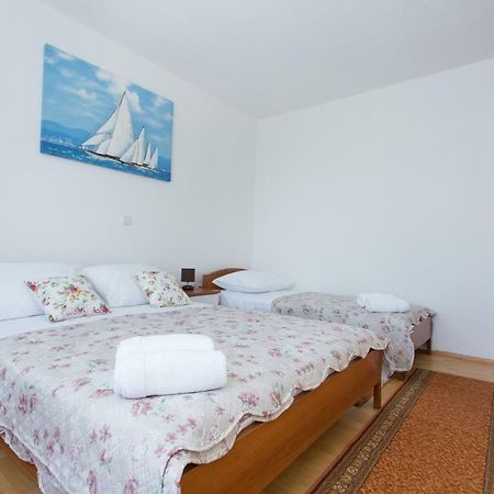 Апартаменты Apartman Paula 1 Винишче Экстерьер фото