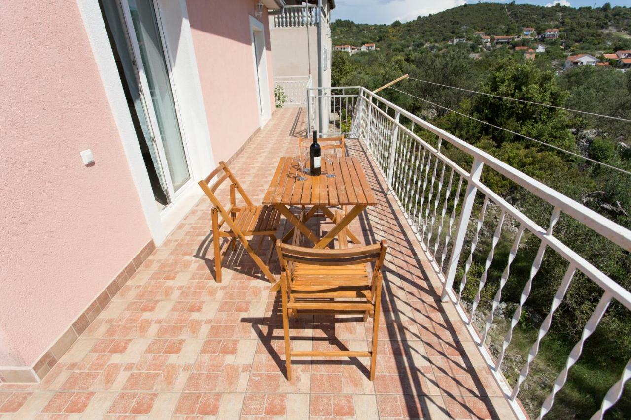 Апартаменты Apartman Paula 1 Винишче Экстерьер фото