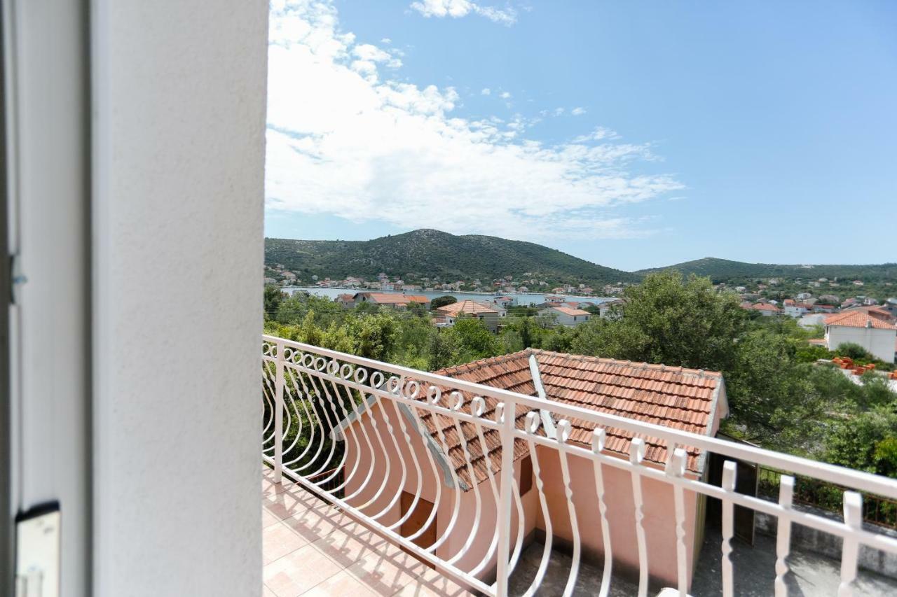 Апартаменты Apartman Paula 1 Винишче Экстерьер фото